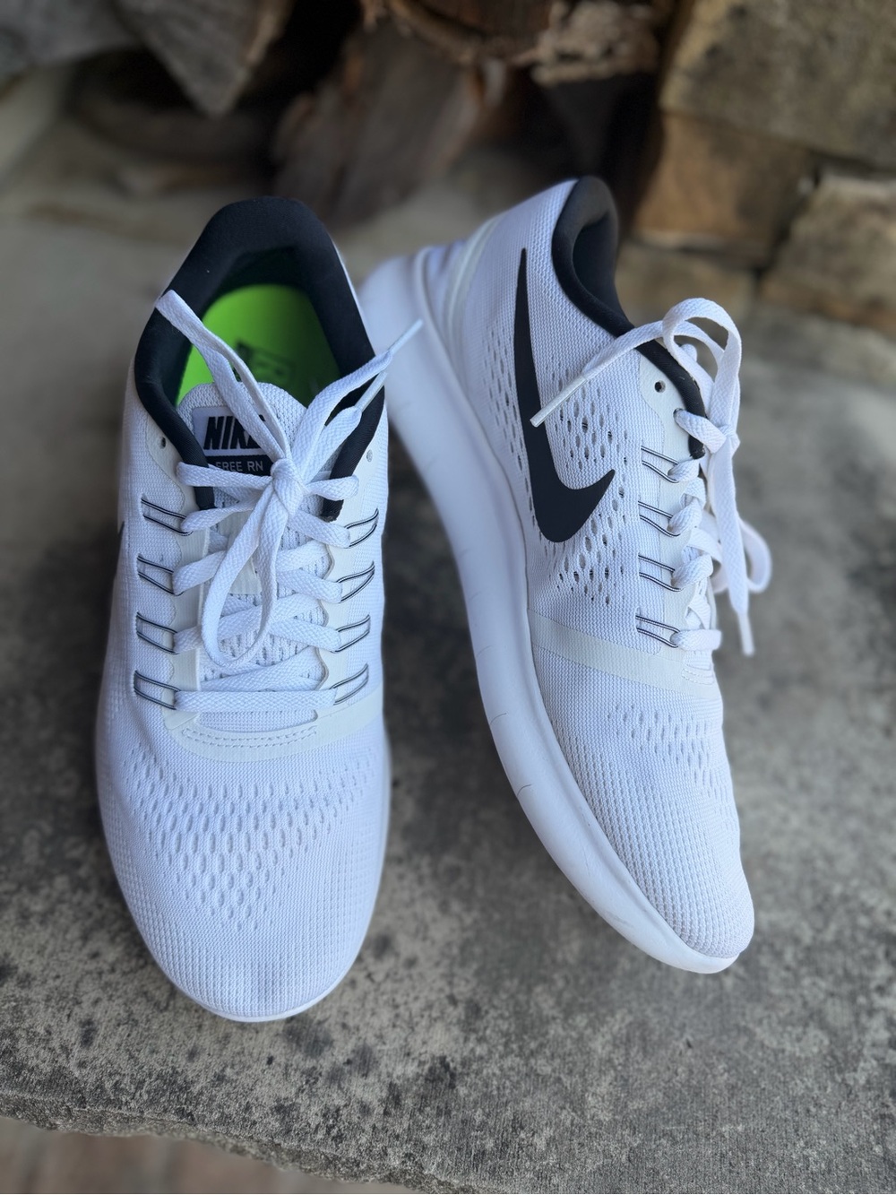 Nike Free RN Women’s Running Sneakers Sz-9.5. Y